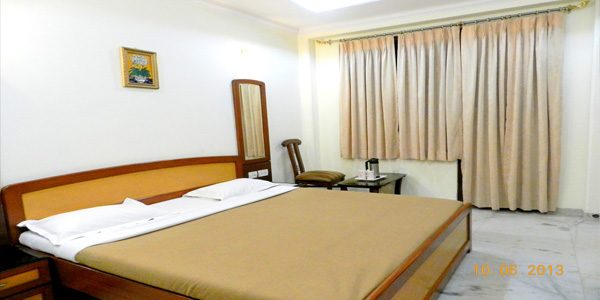 Top Hotel in Chandni Chowk - Hotel Tara Palace